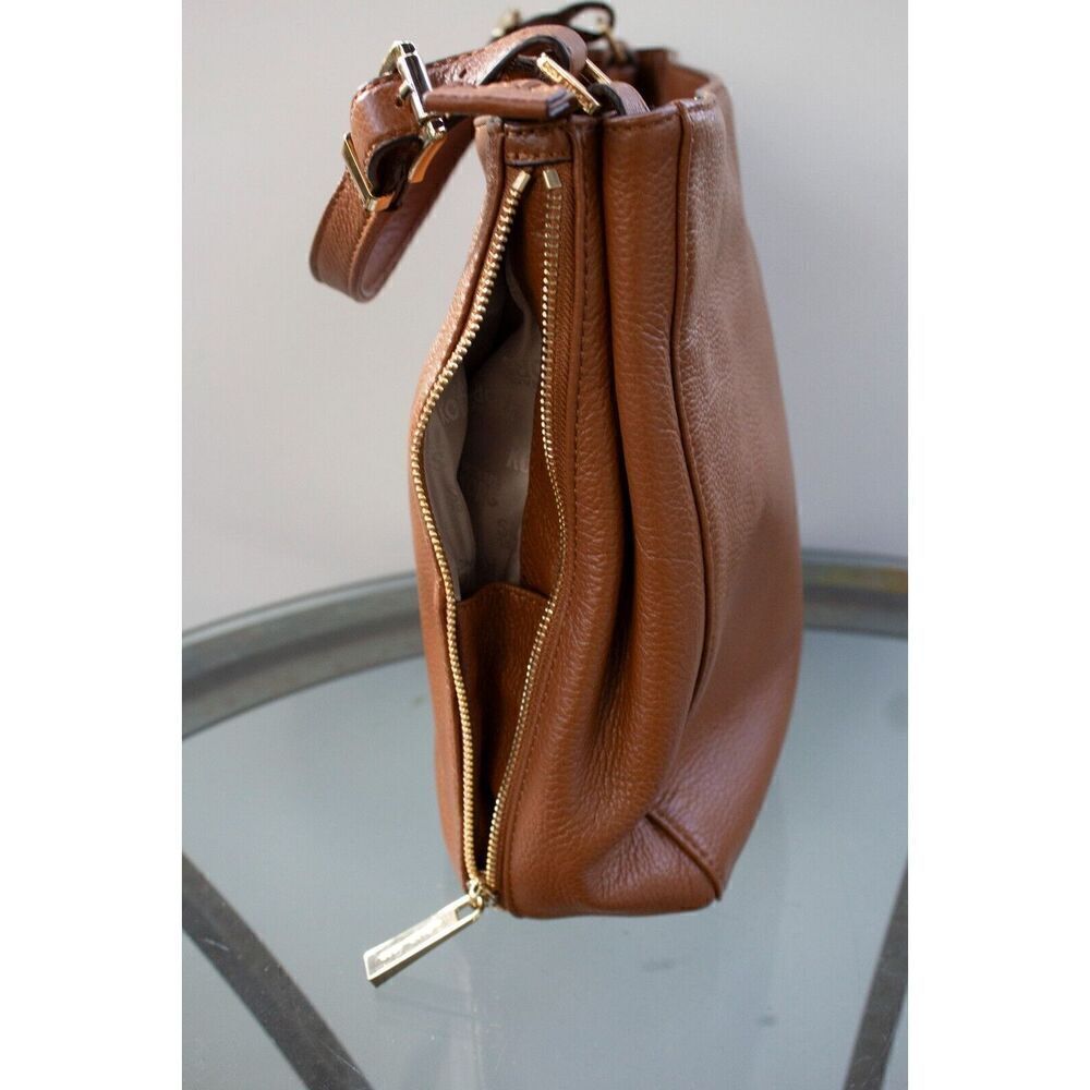 MICHAEL KORS Essex Pebble Leather Large Convertible Shoulder Bag Hobo Brown - Picture 5 of 16
